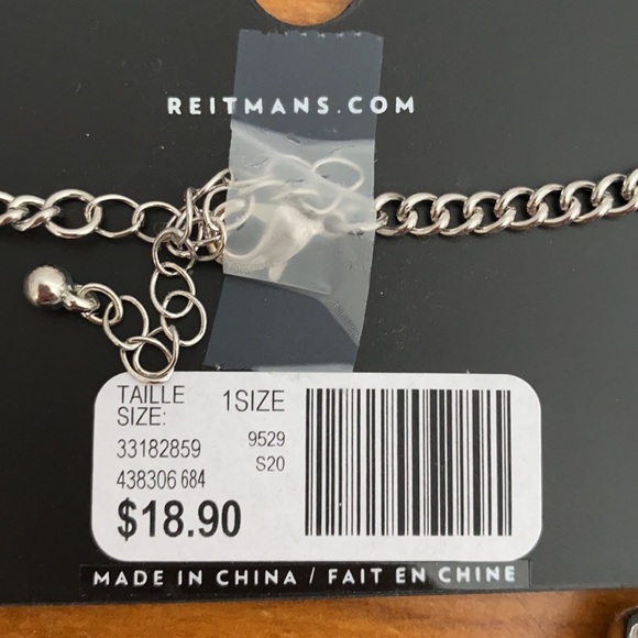 Beautiful Necklace - Picture 3 of 3